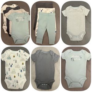 7 PCS BABY BOY BODYSUITS WITH PANTS 0-3 Months.
